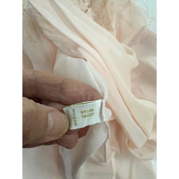 1950s/60s pink bed jacket with lace yoke front and back by Rogers Size M - Picture 8 of 9